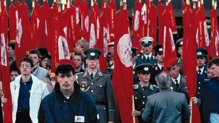 Первый год ГДР на цветной пленке (Фото)