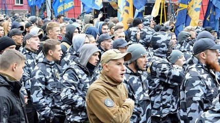 Лавров: Ультрарадикалы ощущают себя хозяевами в Украине