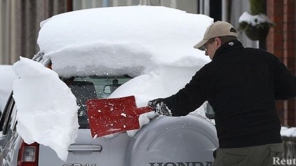 Аномалии погоды: в Сибири выпал снег среди лета 