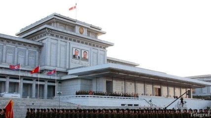 В КНДР национальный праздник - день рождения Ким Чен Ира