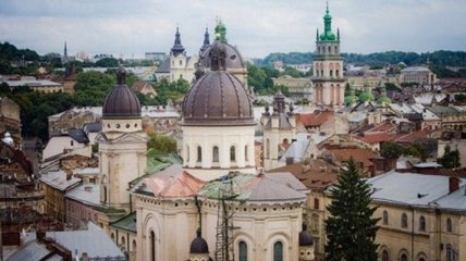 Нападение на лагерь ромов: Во львовских школах пройдут родительские собрания