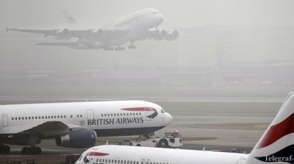 В Лондоне аэропорты отменили более 100 рейсов