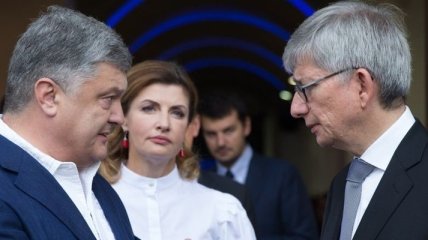 Всемирный конгресс украинцев вручил Порошенко “Ангела мира”