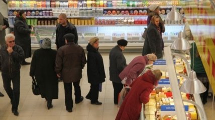 Стало известно, на каких продуктах питания экономят жители Киева