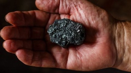 СМИ: Беларусь может перепродавать Украине уголь из оккупированных территорий