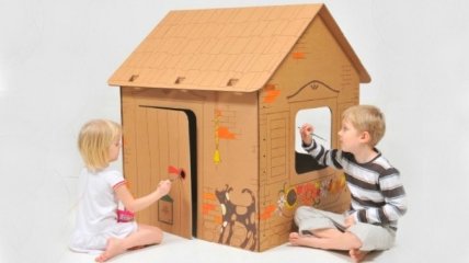 Как сделать домик из картона для ребенка