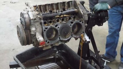 Двигатель 3800 V6 GM