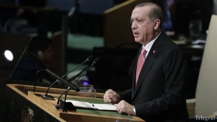 Эрдоган пообещал "распрощаться" с США, если те будут "давить через доллар"