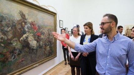 Марина Порошенко открыла выставку "Проект Энеида"