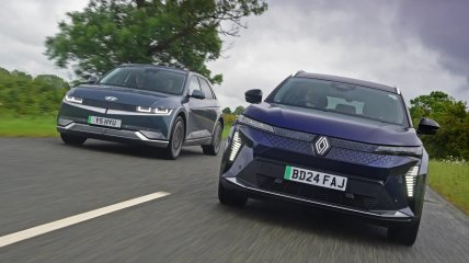 Renault Scenic E-Tech vs Hyundai Ioniq 5