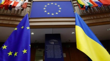 ЕС снова поддержал Украину
