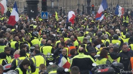 Протесты в Париже: задержаны почти 400 участников