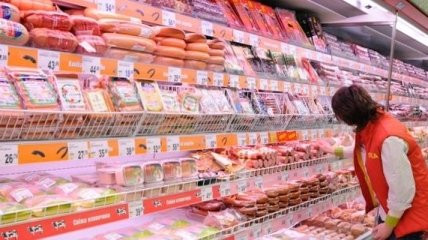 Украинцы потребляют больше мяса, чем колбасы