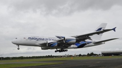 Малайзийская авиакомпания потеряла связь со своим самолетом