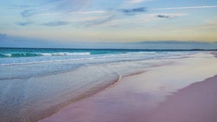 Невероятной красоты пляжи, где можно обойтись без "розовых очков" (Фото)