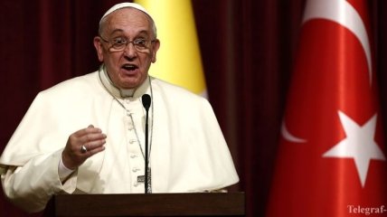 Папа Франциск посетил мечеть во время визита в Стамбул