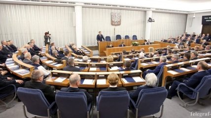 Сенат Польши отреагировал на постановление парламента Украины о геноциде