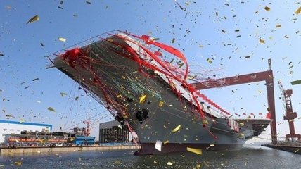  Китай спустил на воду второй авианосец
