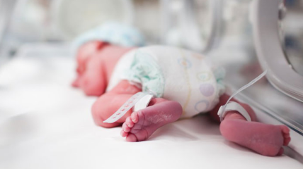 Что может вызвать преждевременные роды: 10 основных причин