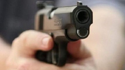 Злоумышленник расстрелял из пистолета жителя Черкасской области