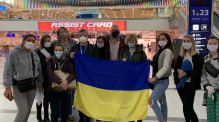 Пандемия: Турция помогла в эвакуации украинцев из Аргентины
