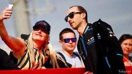 Польскому гонщику Williams записали гимн победы (Видео)