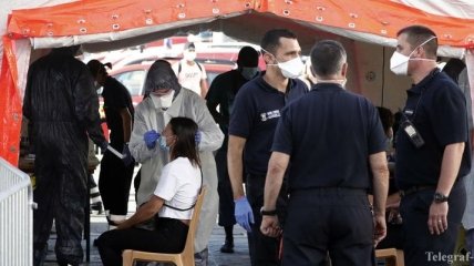Коронавирус во Франции: в Марселе спецназовцы будут следить за соблюдением масочного режима