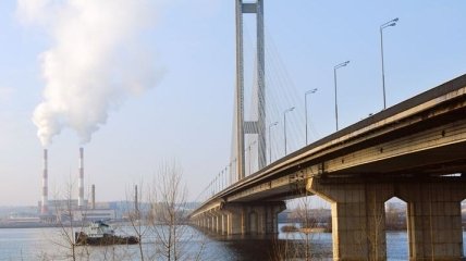 В Киеве полностью возобновили движение на Южном мосту
