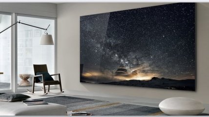 The Wall Luxury: безрамочный телевизор-стена с диагональю 7,4 метра от Samsung