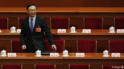 Ли Кэцян возглавил правительство КНР