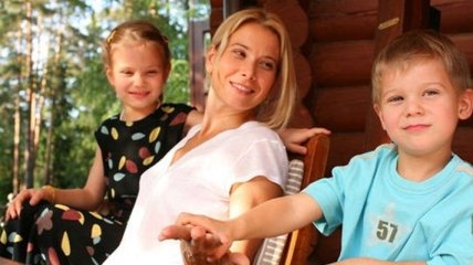 Юлия Высоцкая рассказала, что сейчас происходит с ее дочкой