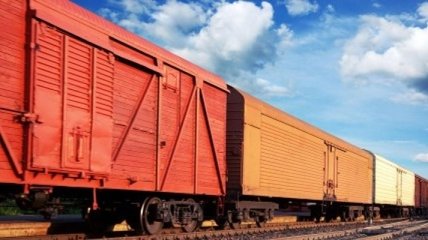 В Харьковской области поезд насмерть сбил мужчину 