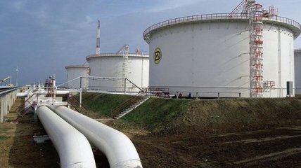 Україна вперше транспортує “легку техаську” нафту