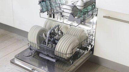 Посудомоечная машина: все за и против 