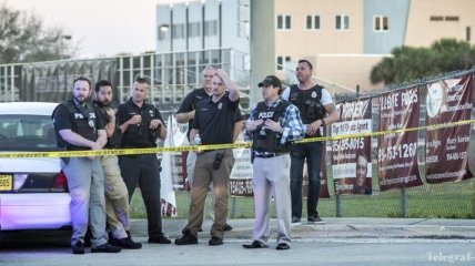 Стало известно о 17 погибших при стрельбе в школе во Флориде