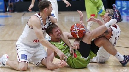 Латвия обыграла Словению и вышла в четвертьфинал Евробаскета-2015