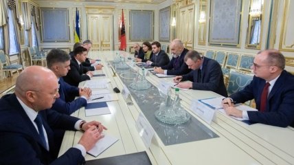 Итоги дня 20 января: глава ОБСЕ в Украине, встреча Зеленского с представителем президента Ирана и эпидемия в Китае