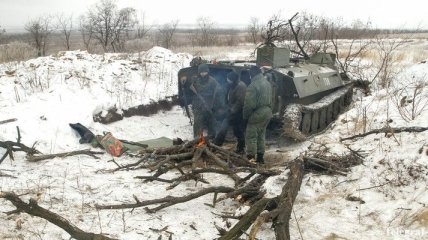 Боевики 30 раз обстреливали позиции ВСУ в районе Светлодарской дуги