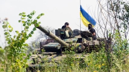 Ситуация в АТО: Трех украинских военных ранили