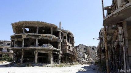 Алеппо подвергся новым авиаударам, погибли десятки людей