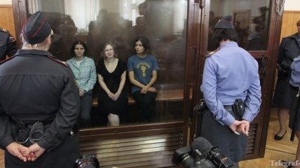 Девушки из Pussy Riot не будут просить о помиловании - адвокат