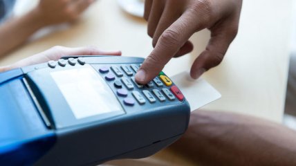 Для ФОП, які отримують оплату карткою або готівкою — РРО обов’язкові