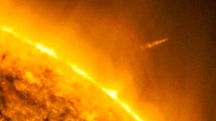 Астрономы смоделировали взрыв кометы в Солнечной атмосфере