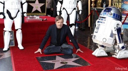 Актер, сыгравший в "Звездных войнах", получил звезду на Аллее славы