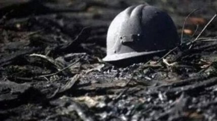 "Уже шесть жизней": после взрыва шахты на Донетчине умерли еще трое шахтеров