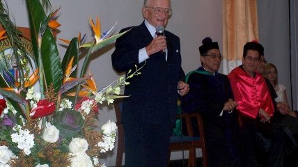 Бен Ференц путешествовал по миру и в 90-летнем возрасте