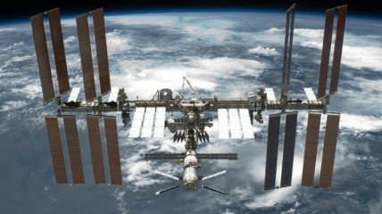 Роскосмос о запуске Crew Dragon: Нас вытеснили с международного рынка