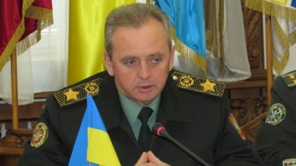 Муженко на Черниговщине наградил танкистов и разведчиков ВСУ
