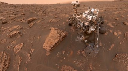 Селфи ровера Curiosity на Марсе