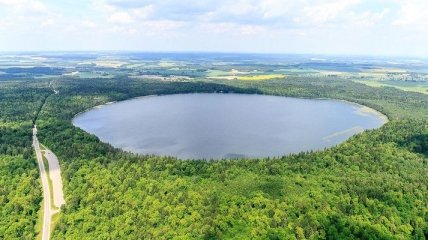 Найглибше озеро України катастрофічно міліє